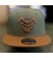 New Era Olive Green / T. Peanut New Era 950