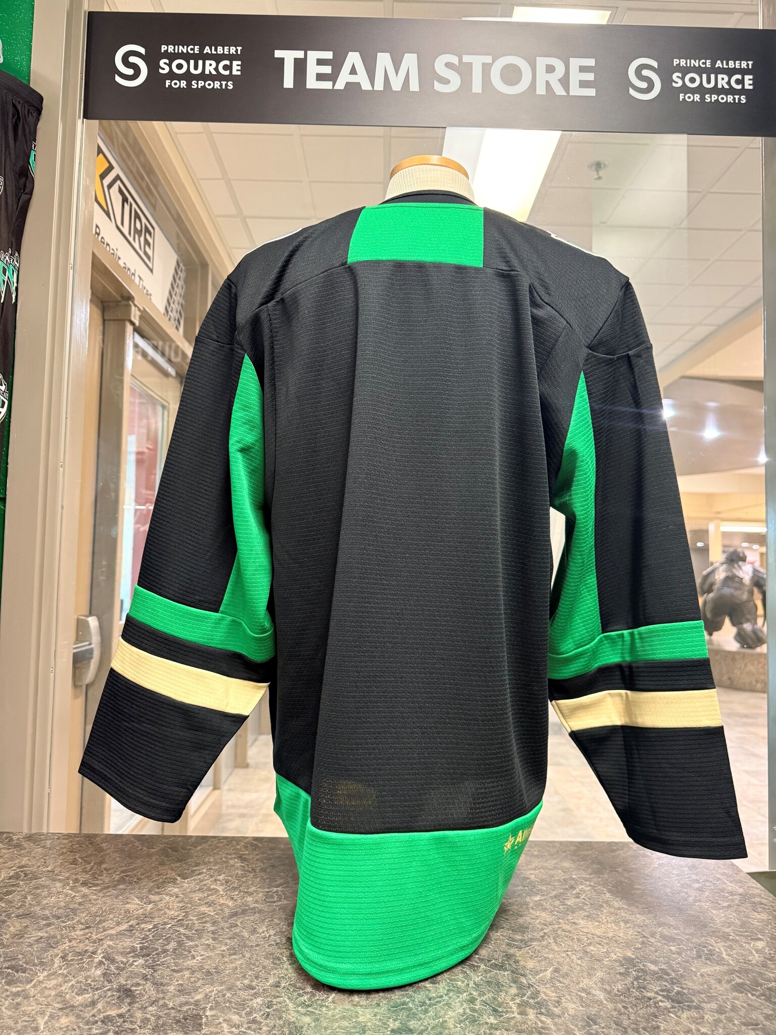 MOMENTEC Raiders WRAPAROUND Replica SKULL Jersey