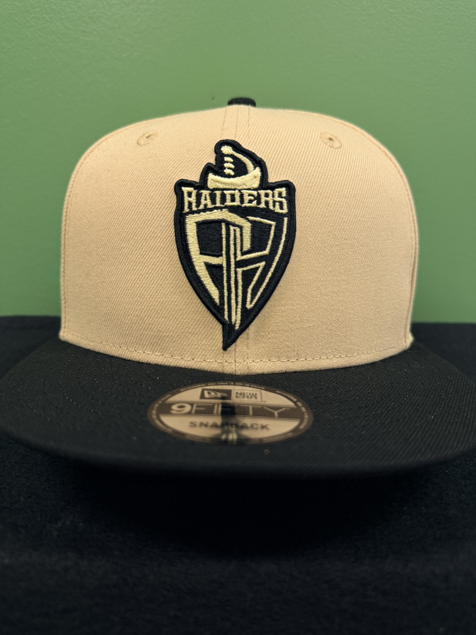 NE 950 Vegas Black