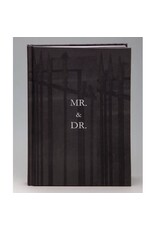Mariela Sancari: Mr. & Dr. (los sumergidos)