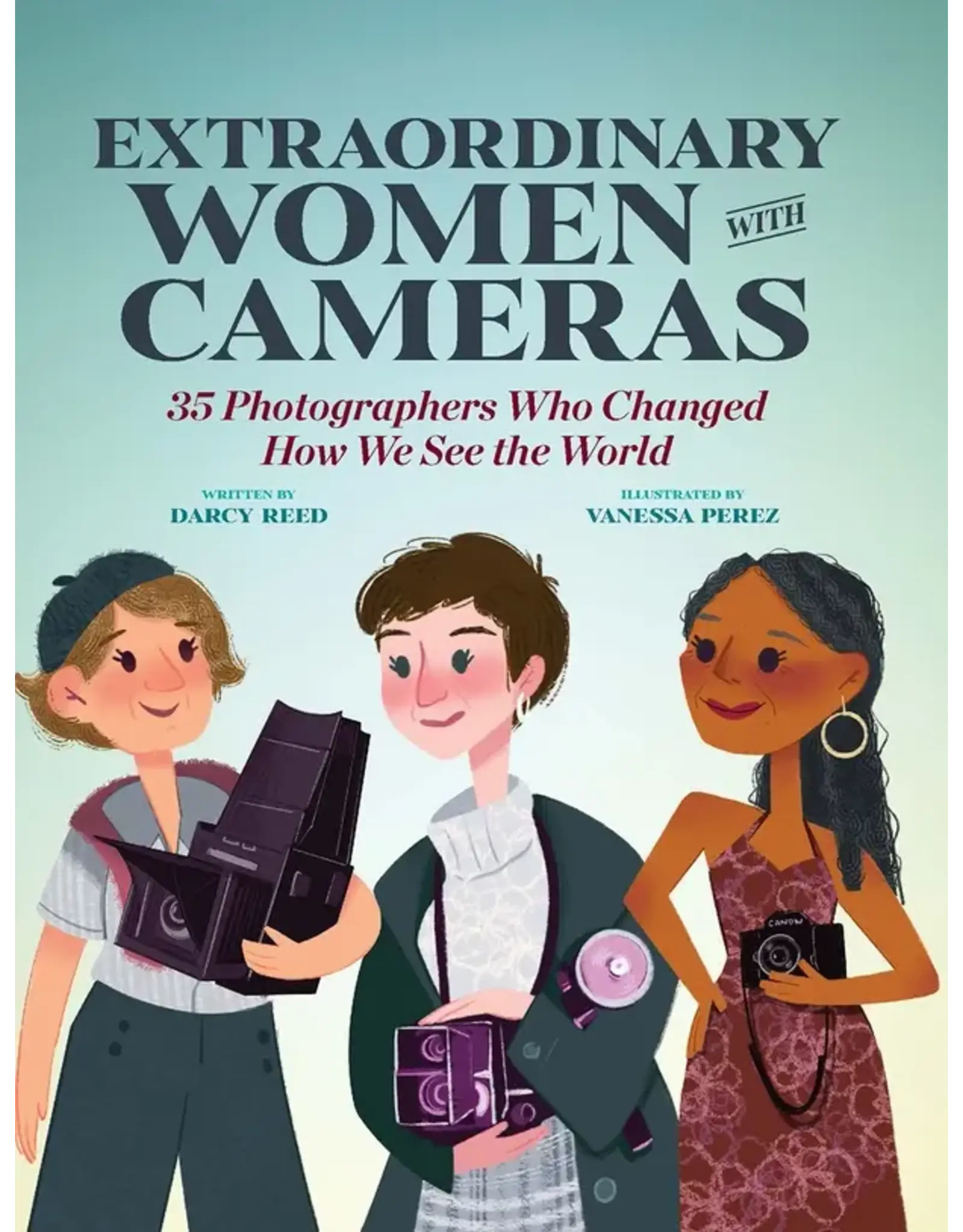 Extraordinary Women with Cameras