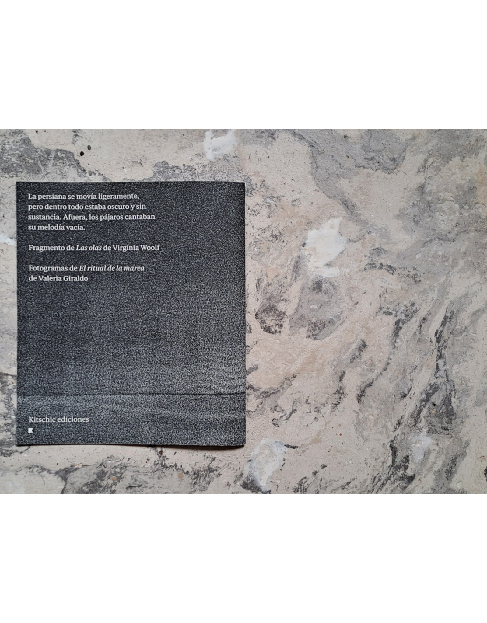 Valeria Giraldo – Virginia Woolf: Las olas. El ritual de la marea