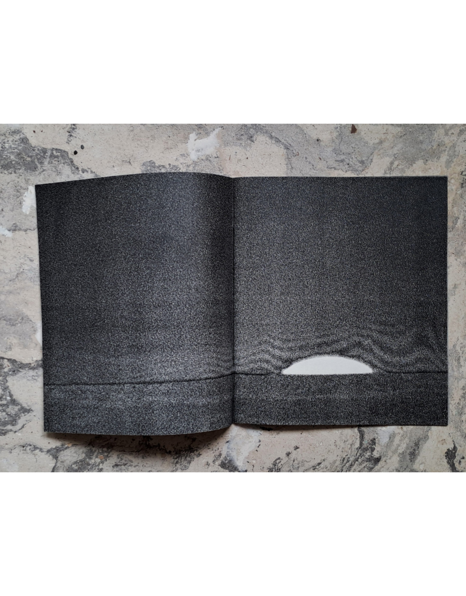 Valeria Giraldo – Virginia Woolf: Las olas. El ritual de la marea