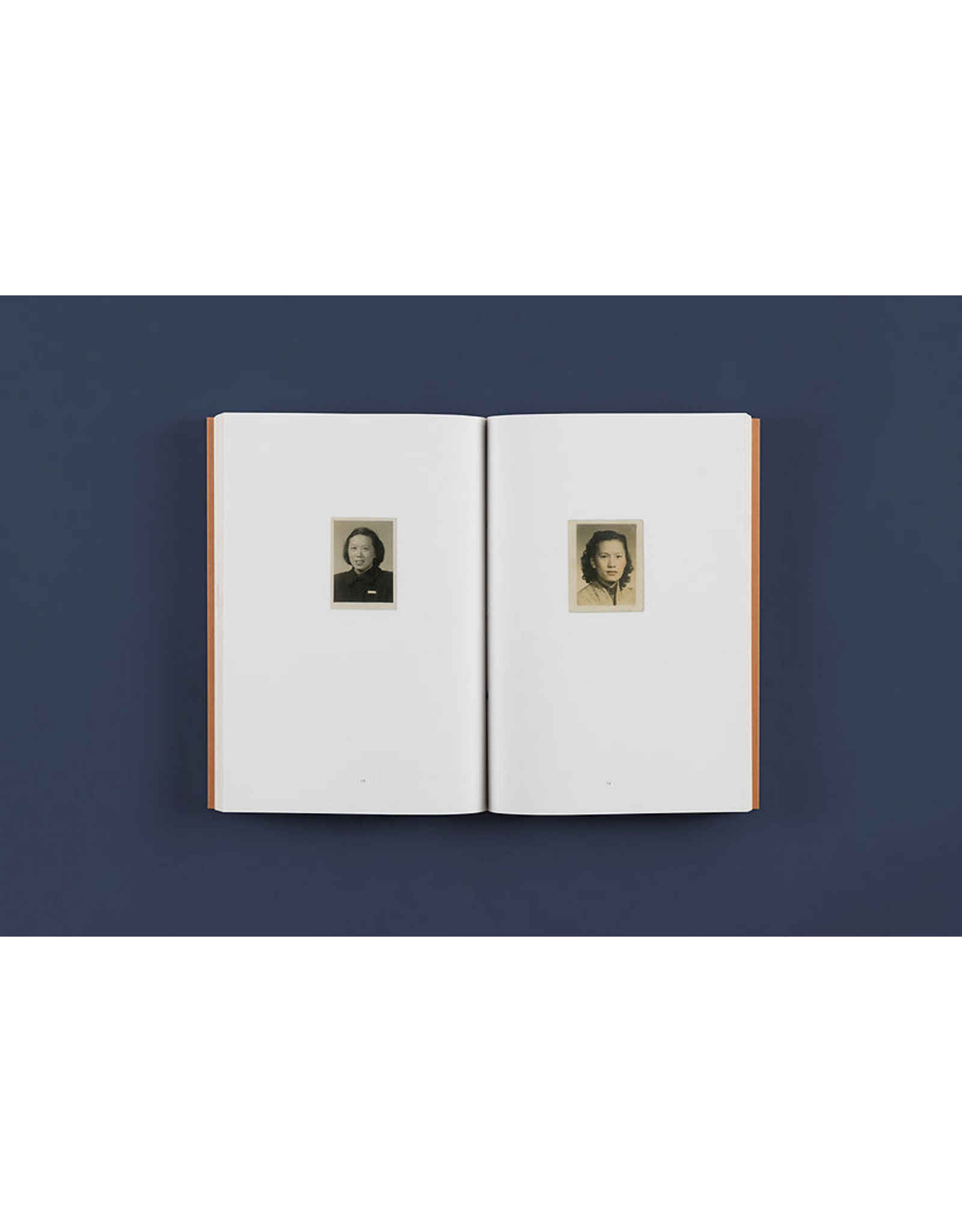 La Maison De Z Cai Dongdong: Left, Right