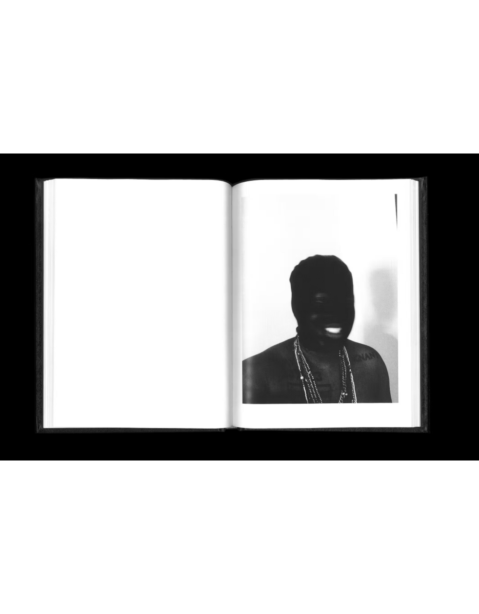 Capricious Tiona Nekkia McClodden: Se Te Subió El Santo (Are You In A Trance?)
