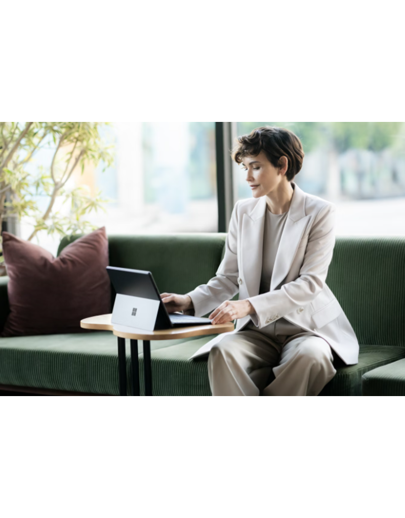 MICROSOFT MICROSOFT SURFACE PRO 13" KEYBOARD WITH PEN STORAGE
