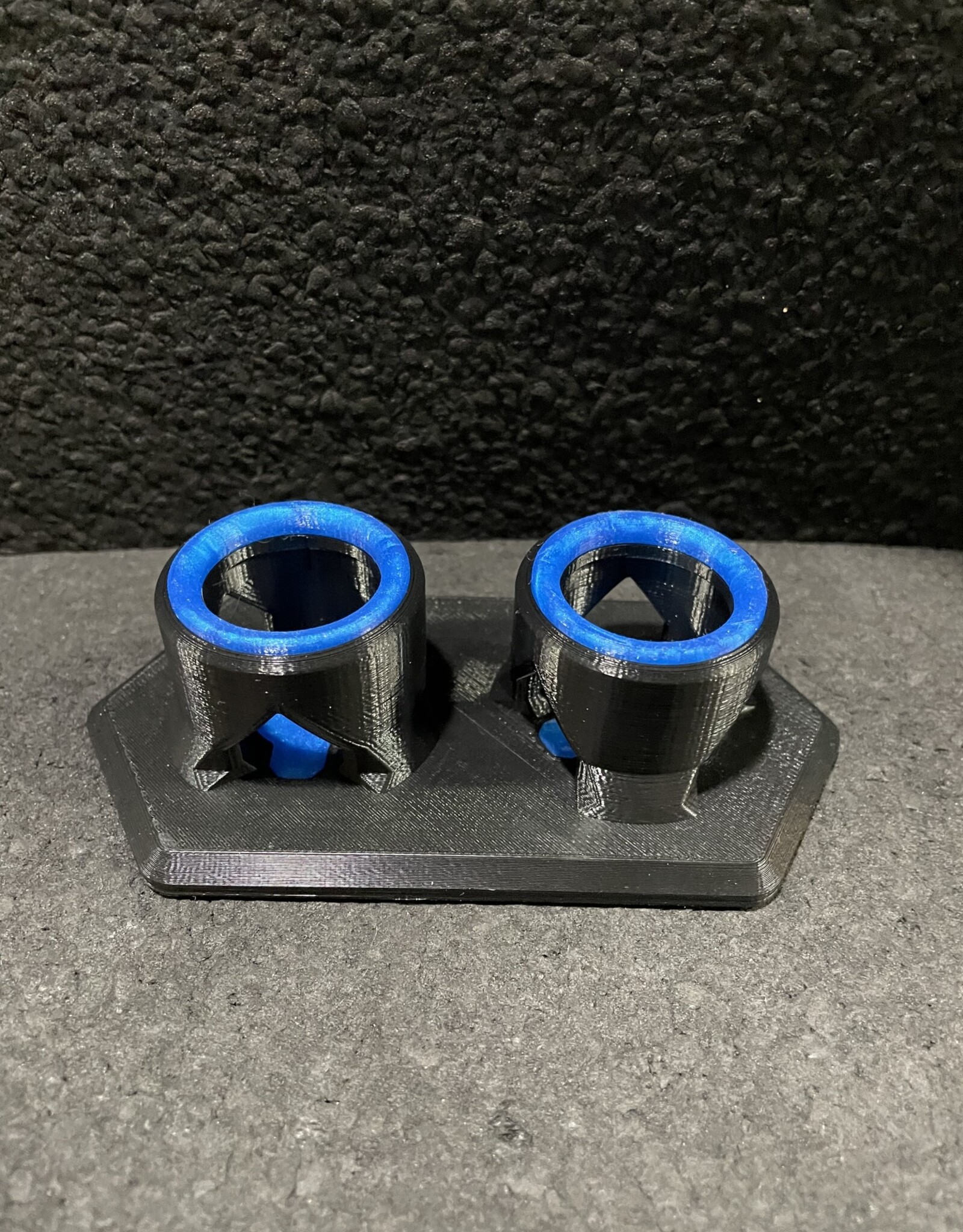 Glob Mob Glob Mob Double Carb Cab Stand