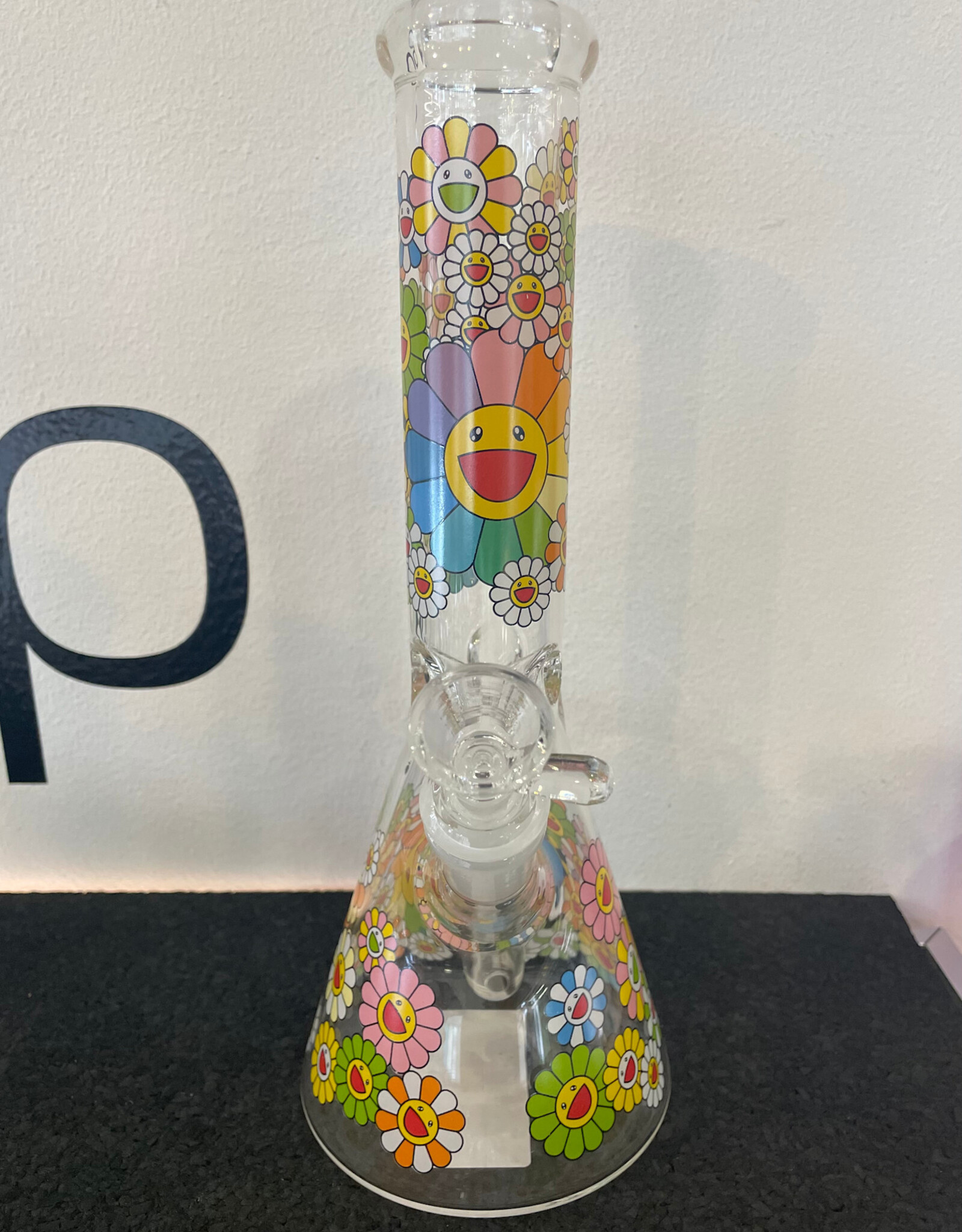 9.5” Bloomin Daisy Haze Beaker A