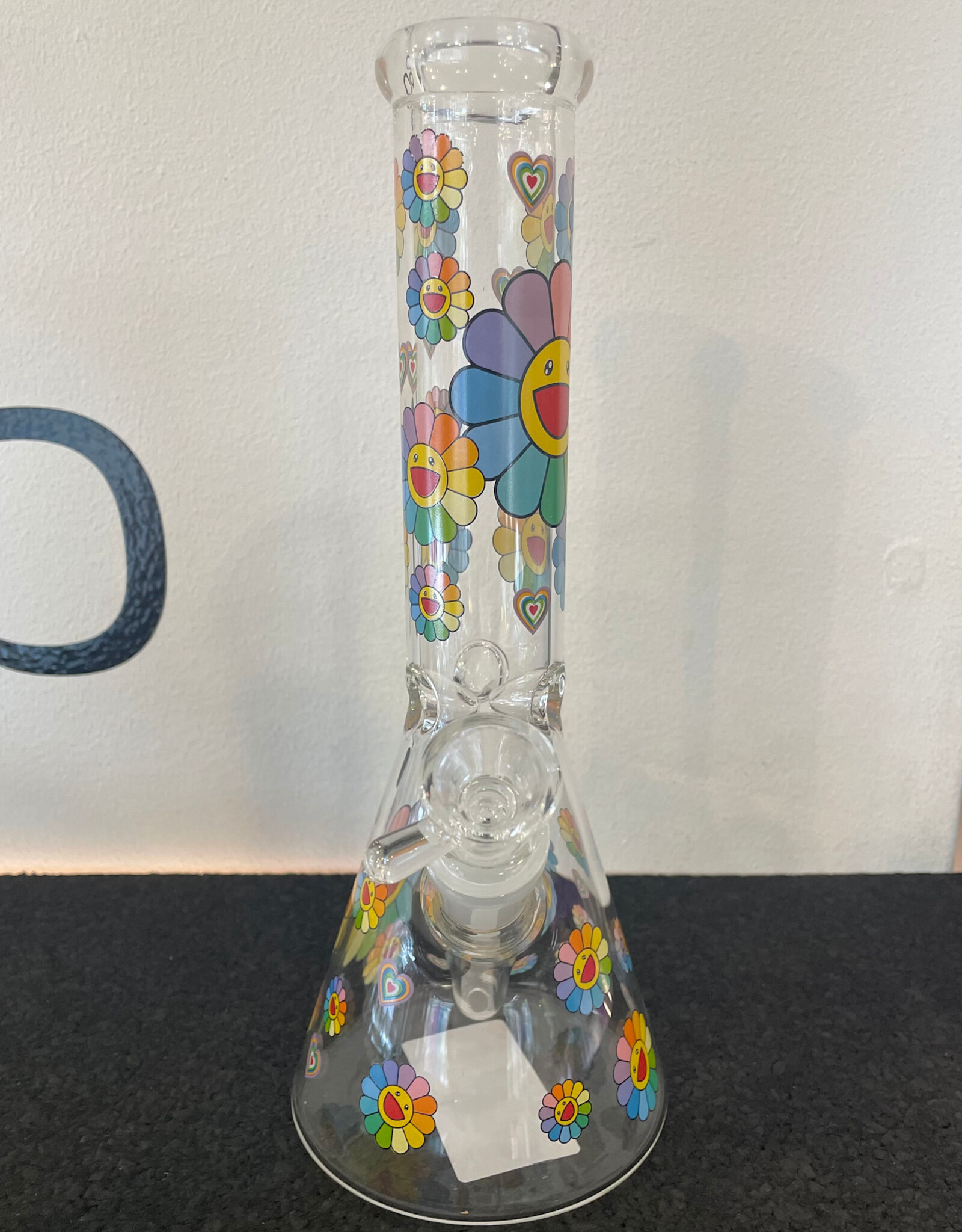 9.5” Bloomin Daisy Haze Beaker C