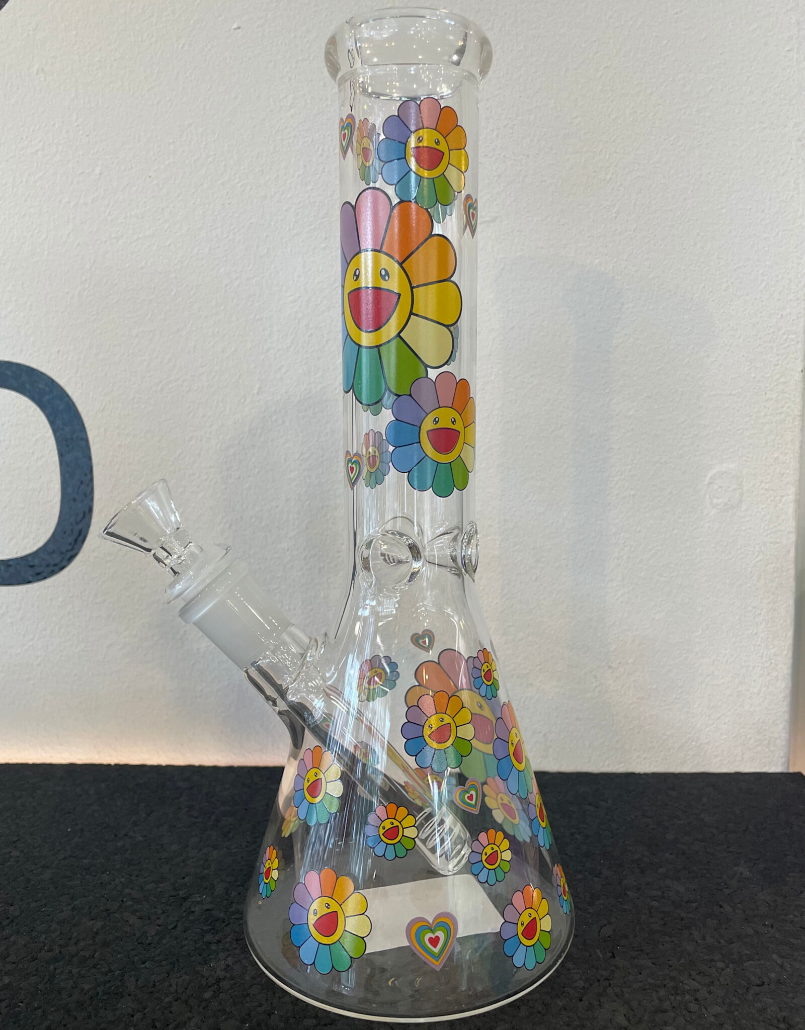 9.5” Bloomin Daisy Haze Beaker C
