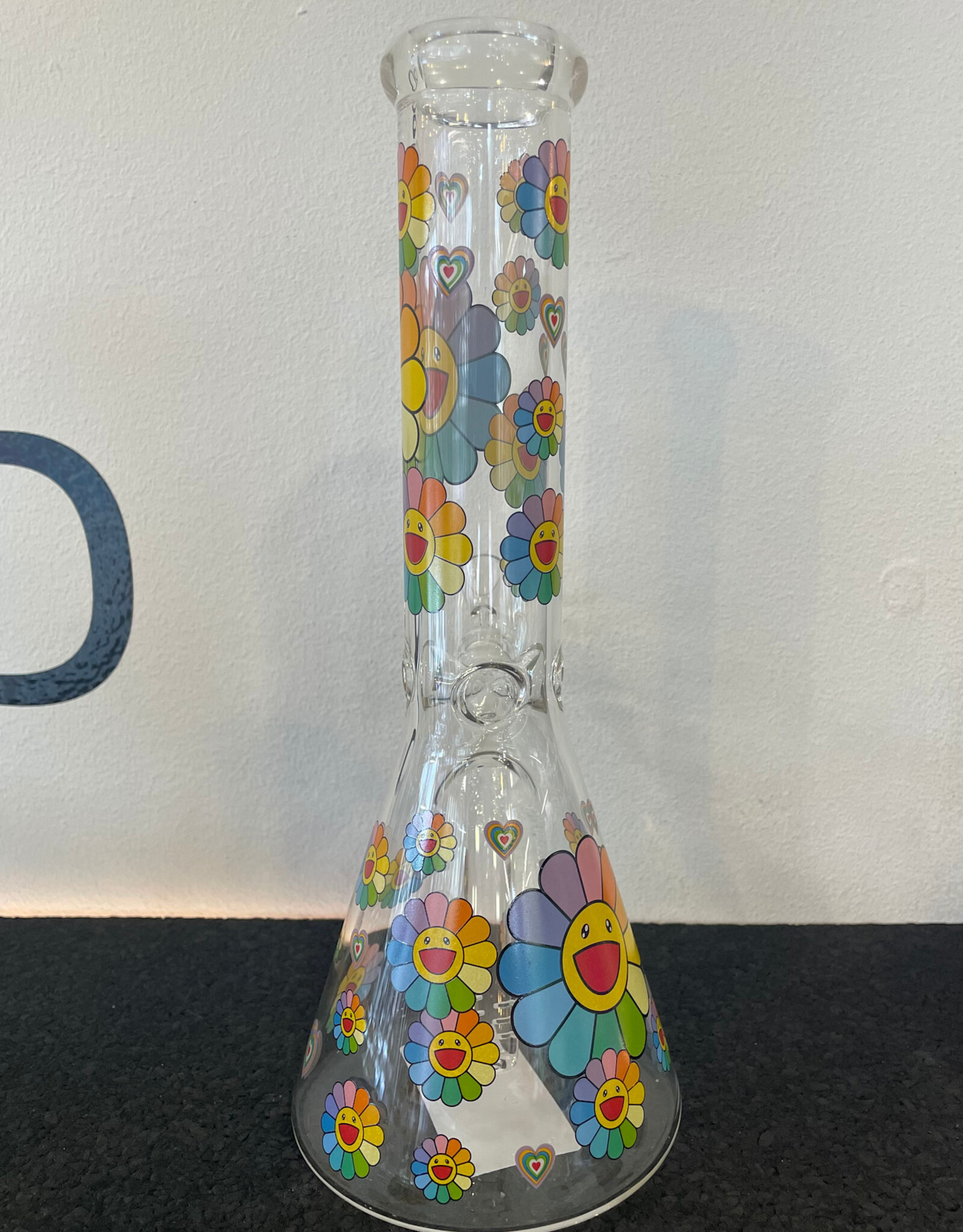 9.5” Bloomin Daisy Haze Beaker C