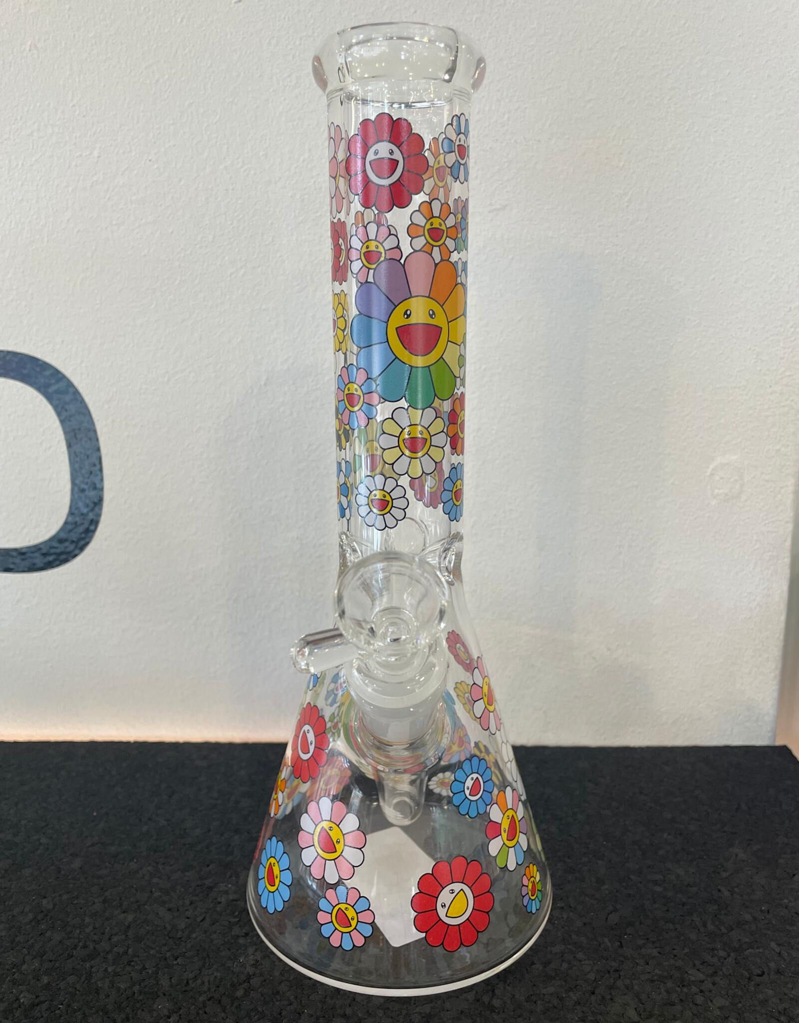 9.5” Bloomin Daisy Haze Beaker D