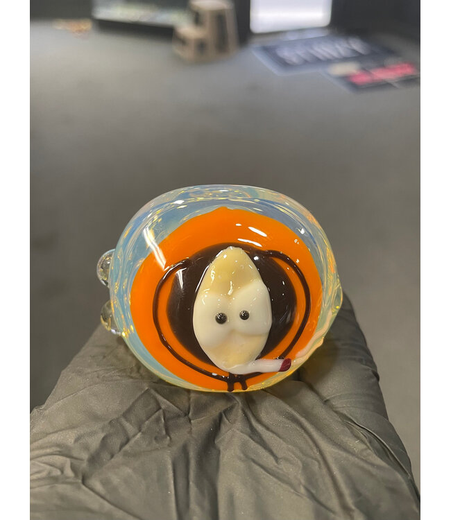 Waynes Glass Fume w/ Front Character Spoon