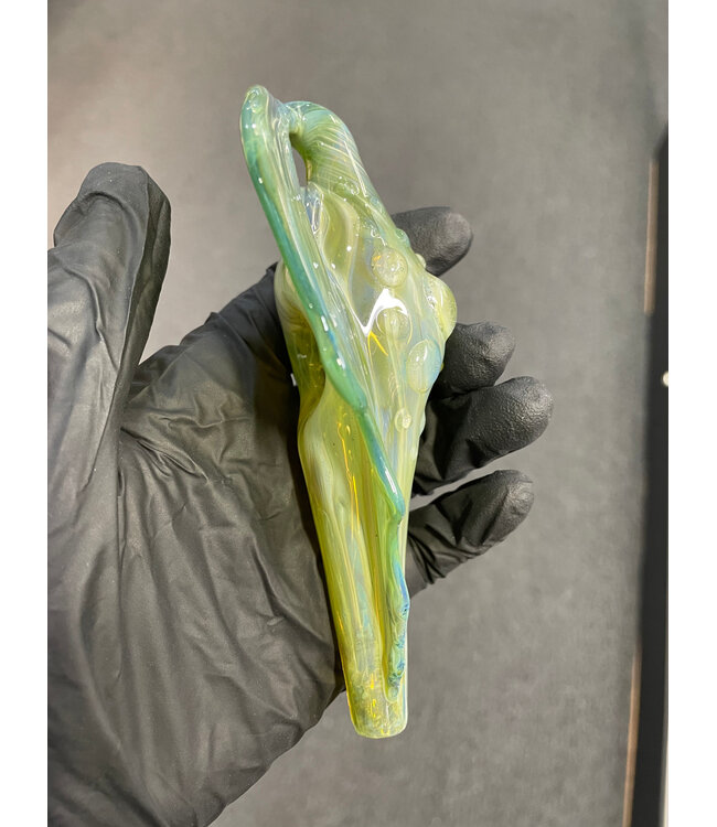 Christina Cody Seashell Pendy Pipe