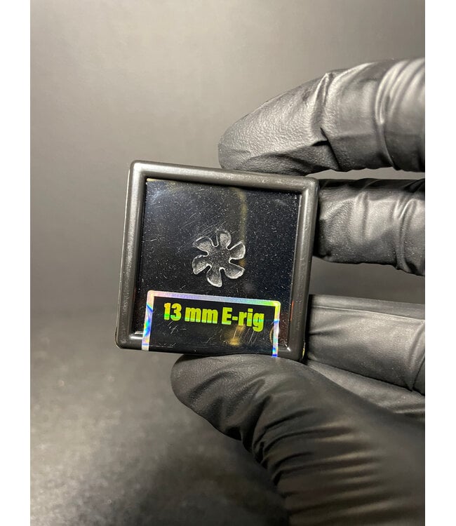 Black Market Glass Black Market 13mm Quartz Flake