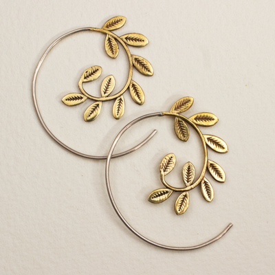 DZI Handmade Laurel Wreath Earrings