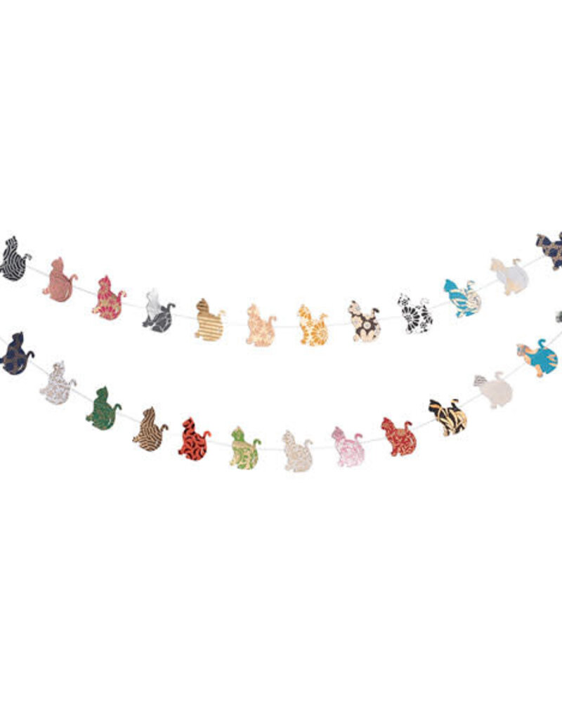 Matr Boomie Metallic Cotton Garland: Cat