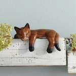 Serrv Napping Wooden Shelf Cat in Sugar Wood