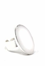 Global Crafts Silver Oval Mother of Pearl Ring
