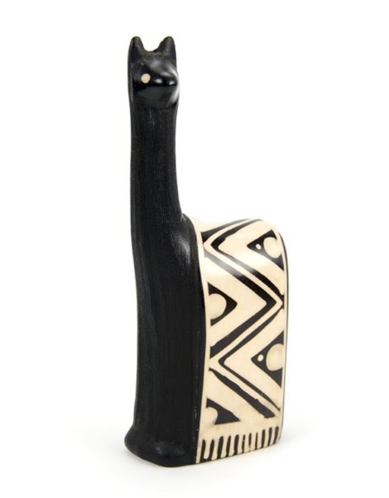 Minga Imports Llama  Chulucanas Figurine Black/White