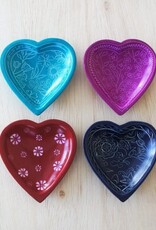 Venture Imports Patterned Kisii Heart Dish Purple