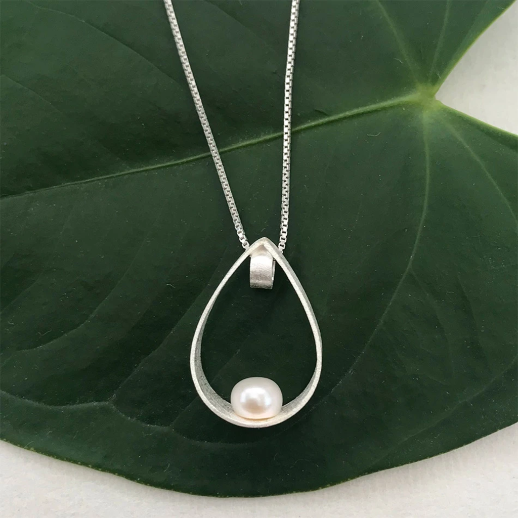 Women's Peace Collection Elegant Teardrop Pearl Sterling Necklace
