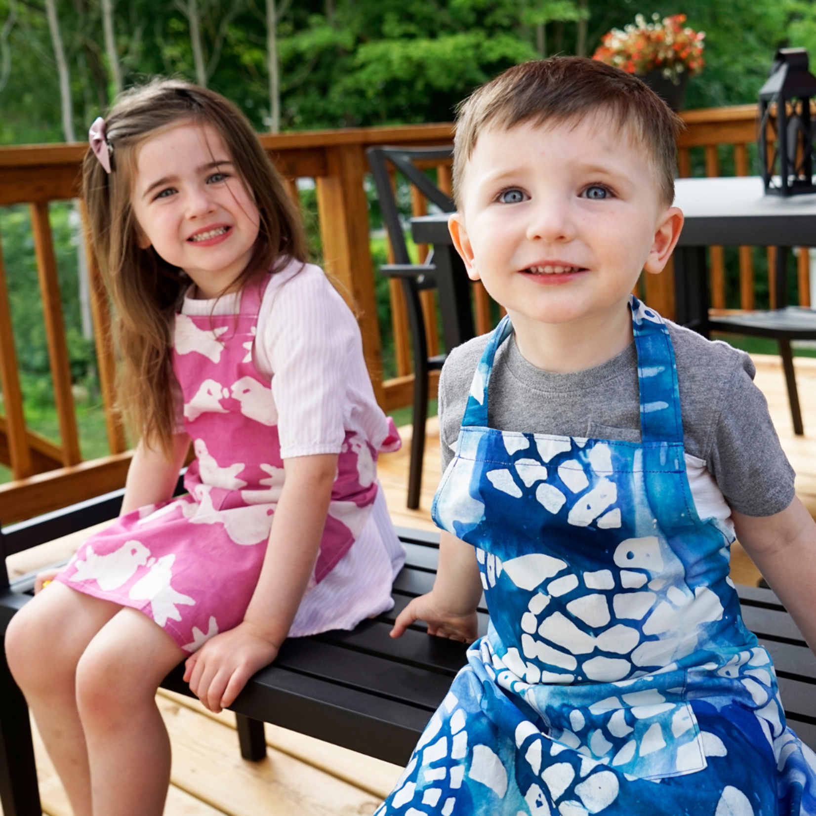 Global Mamas Kids Apron: Blue Elephants