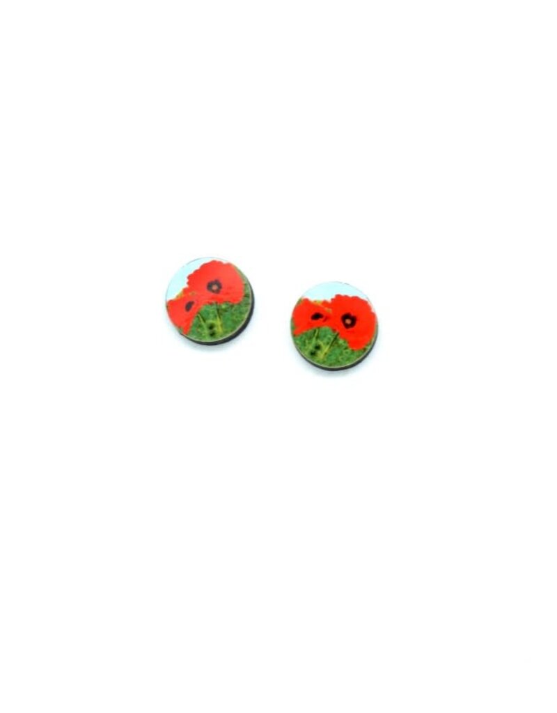 Dunitz & Co Flower Dot Stud Earrings: Gerbera