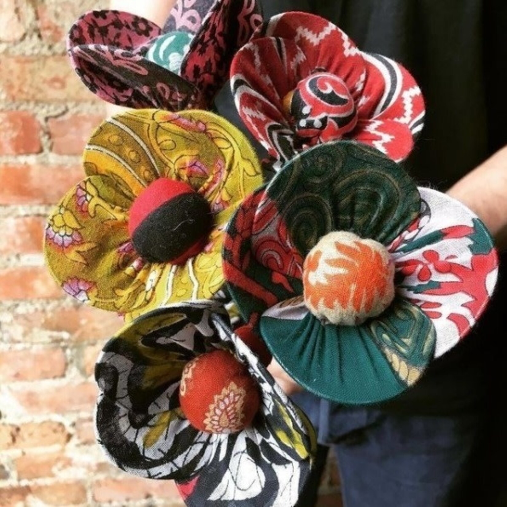 Minga Imports Recycled Sari Flower