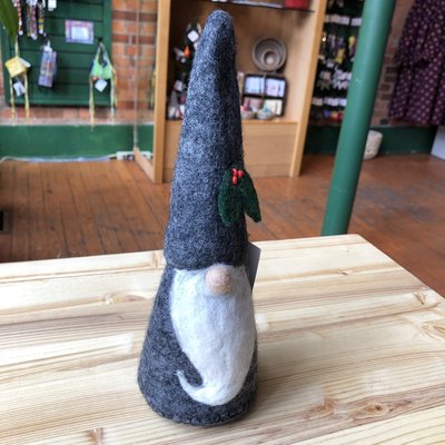 Global Crafts Holiday Holly Felt Gnome