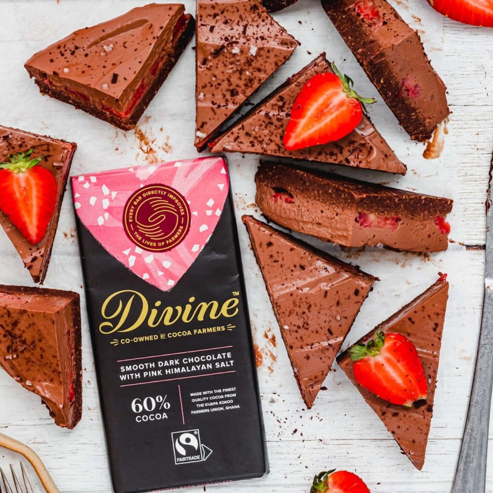 Divine Chocolate 60% Dark Chocolate with Pink Himalayan Salt Large Bar 3oz