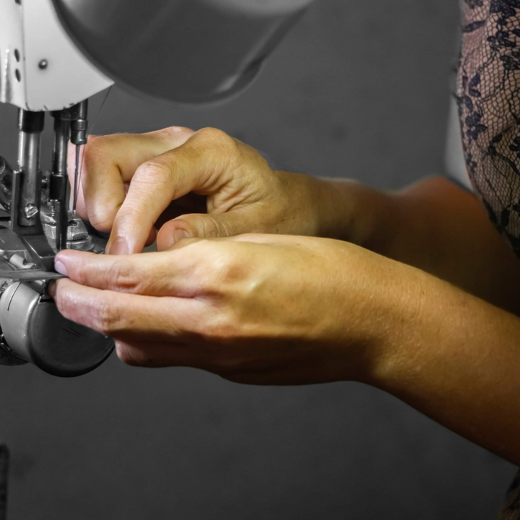 Twin Engine Coffee Bifold Leather Wallet Deep Ocean