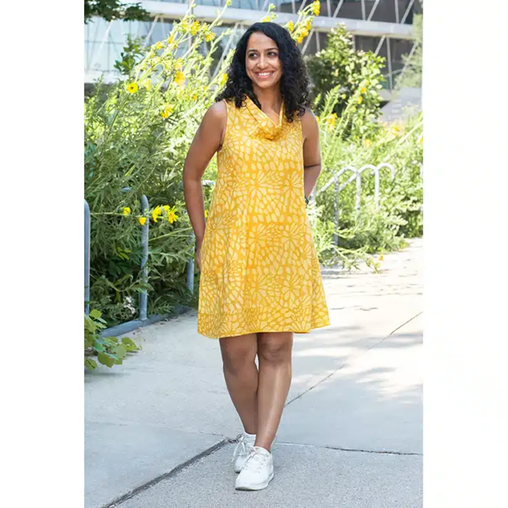 Global Mamas Eli Dress: Floral Burst- Gold-Organic -L