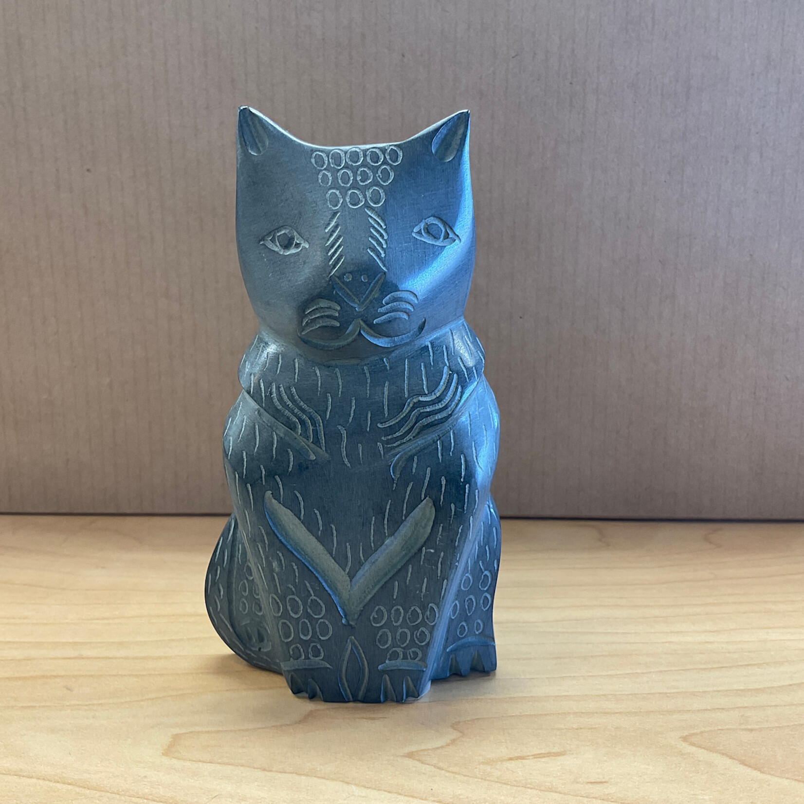 Ten Thousand Villages Kalpana Cat Stone Eyeglass Holder