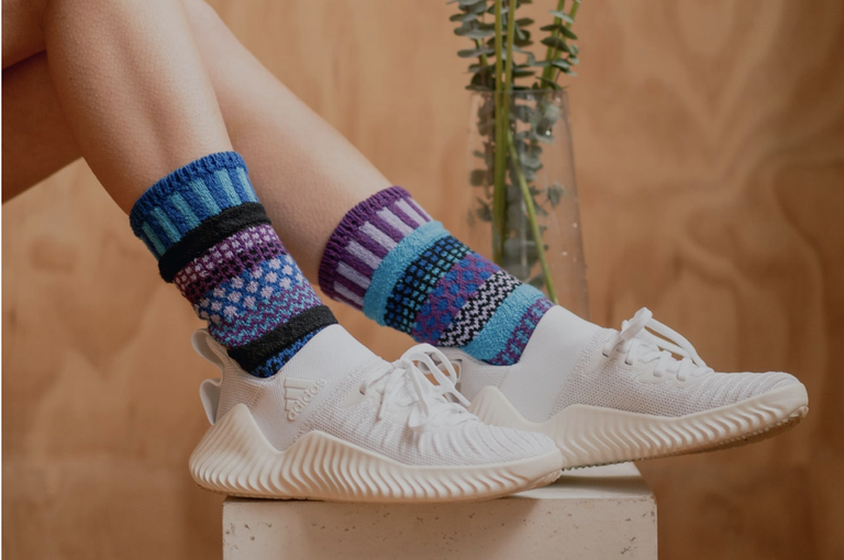 Solmate socks Raspberry Socks