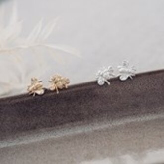 Glee Jewelry Silver plated Bumble studs