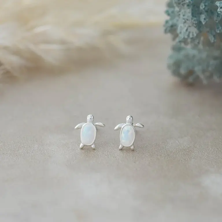 Glee Jewelry Silver plated Maui turtle opalite studs