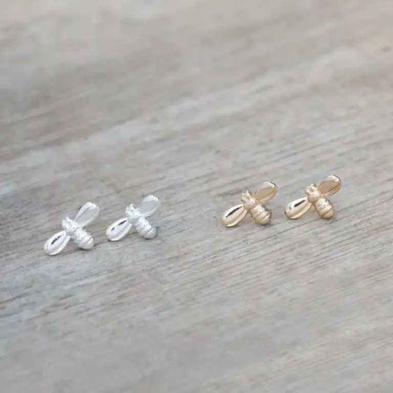 Glee Jewelry Silver plated Queen bee studs