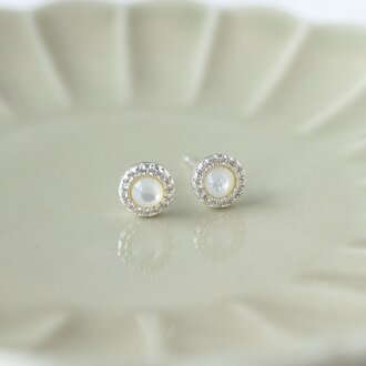 Glee Jewelry Silver plated Odette studs MOP clear