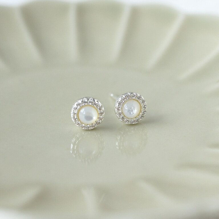 Glee Jewelry Silver plated Odette studs MOP clear