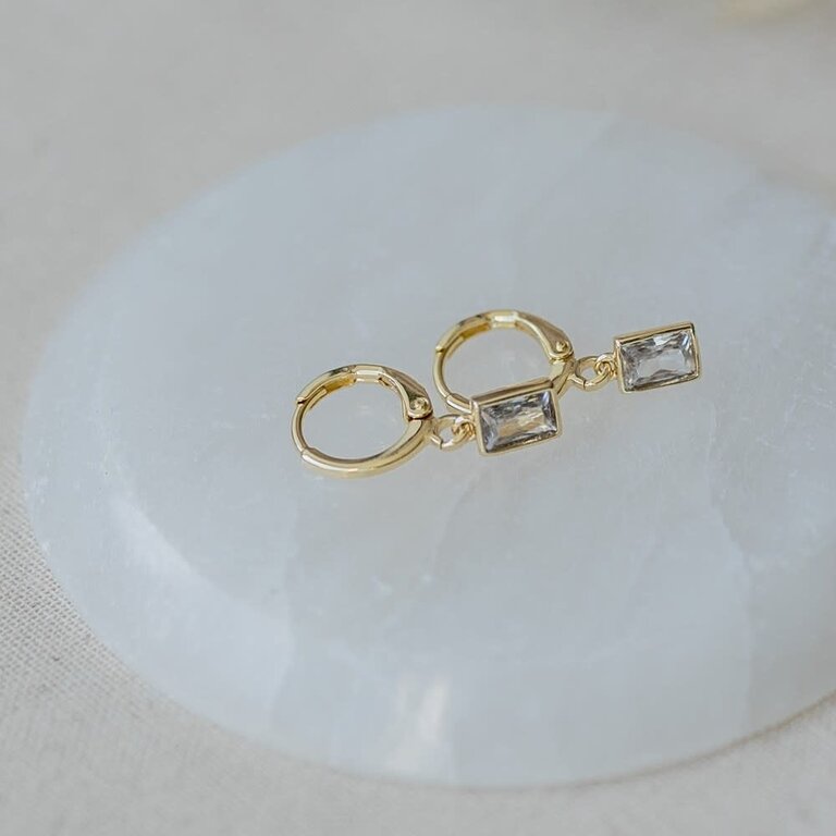 Glee Jewelry Gold plated Shine hoops, clear