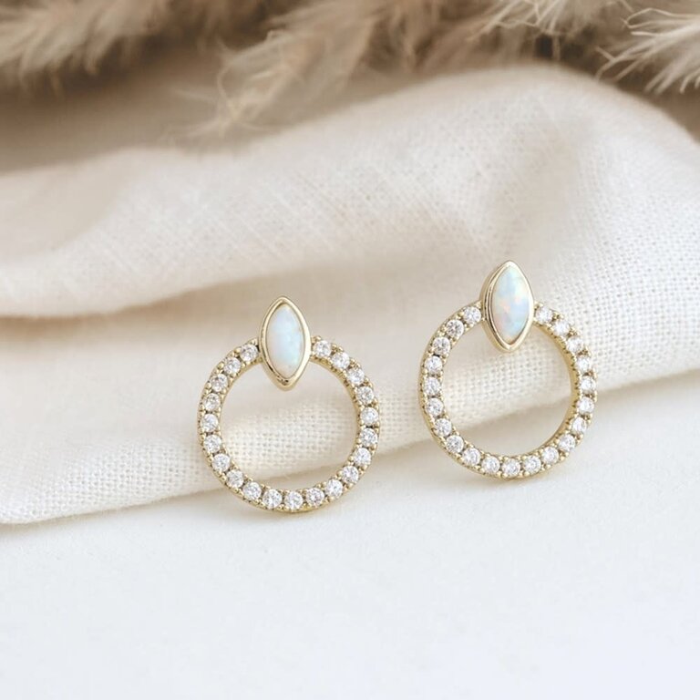 Glee Jewelry Gold plated Blanche studs