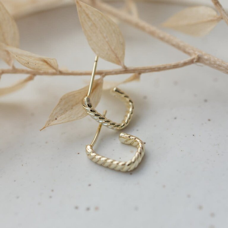 Glee Jewelry Gold plated Braided studs