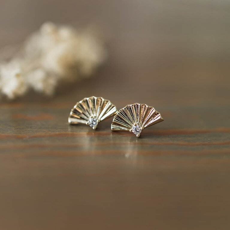 Glee Jewelry Gold plated Flourish studs, clear