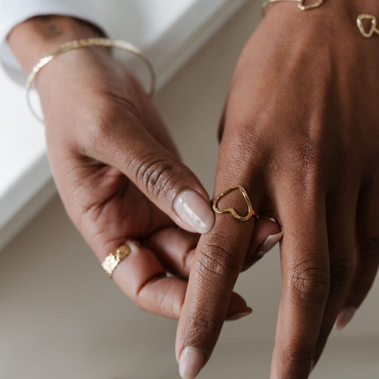 Glee Jewelry Gold plated Amore ring size 7