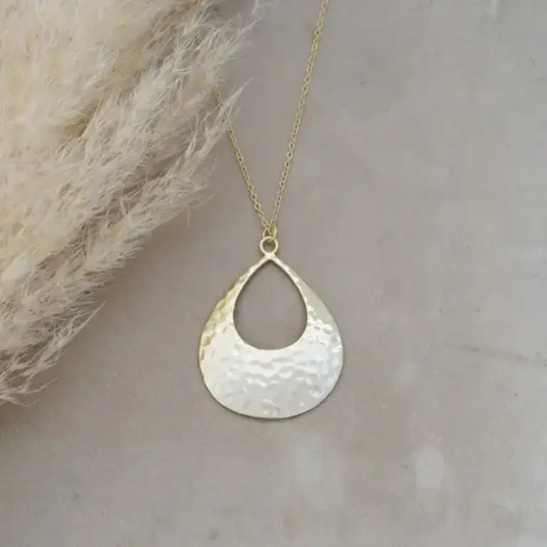 Wild Abandon Gold plated Cordelia necklace
