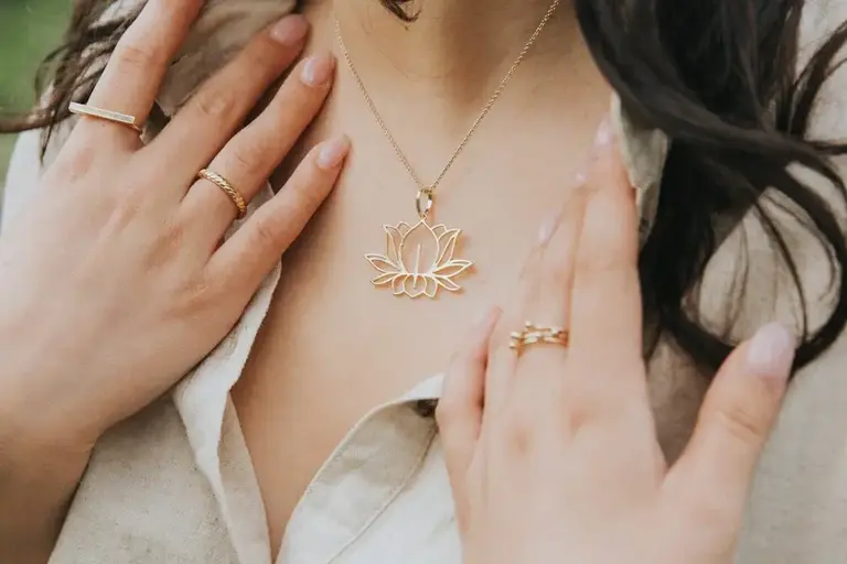 Wild Abandon Gold plated Lotus necklace - large