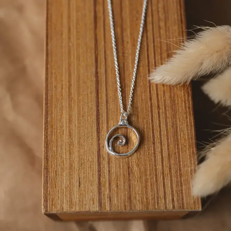 Wild Abandon Silver plated Little Beach necklace