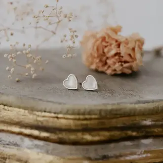 Wild Abandon Silver plated Heart of Stone studs mother of pearl