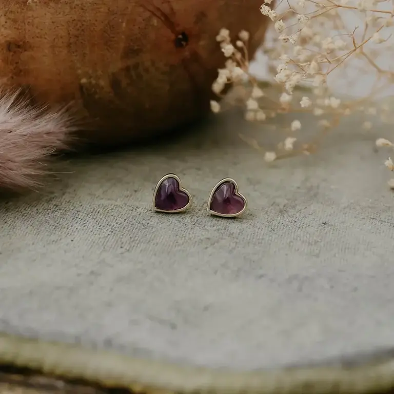 Wild Abandon Gold plated Heart of Stone studs amethyst